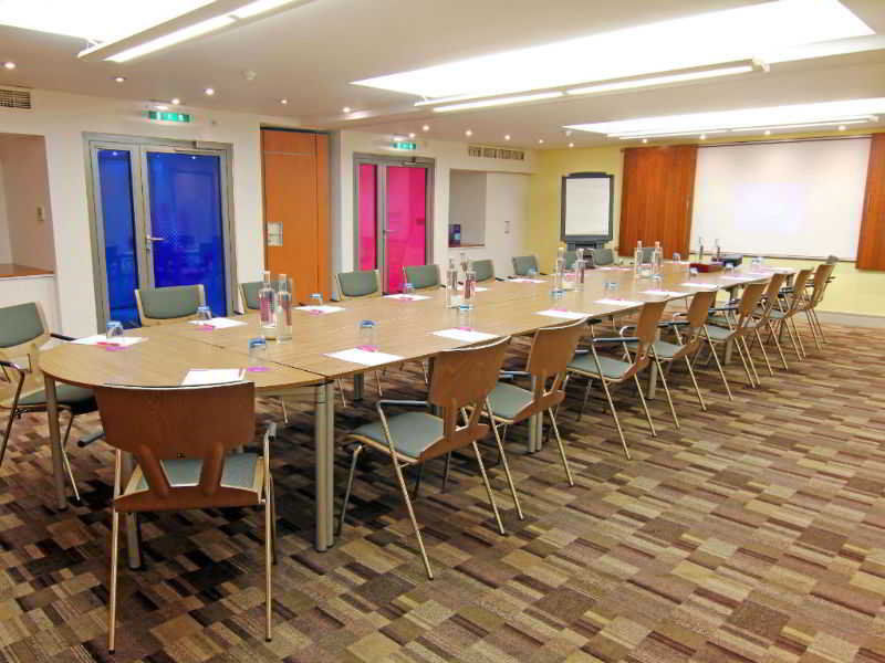 The Memoir Club, Formerly Ambassadors Bloomsbury Londyn Zewnętrze zdjęcie